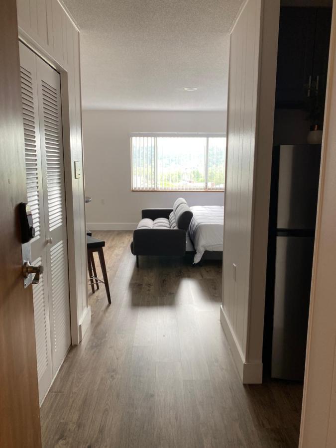 Stylish 1 Bedroom Apartment In Gadsden, Al Экстерьер фото
